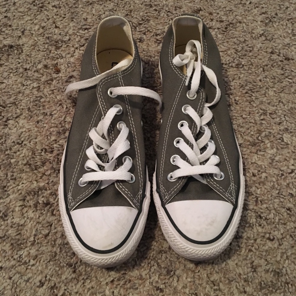 Grey converse shoes